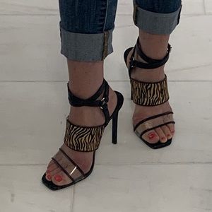 Express! Never worn sz 9